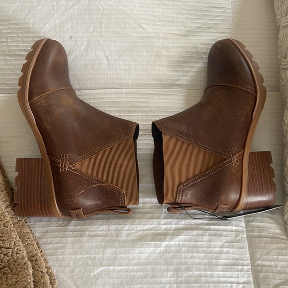 SOREL Booties - Picture 4 of 9